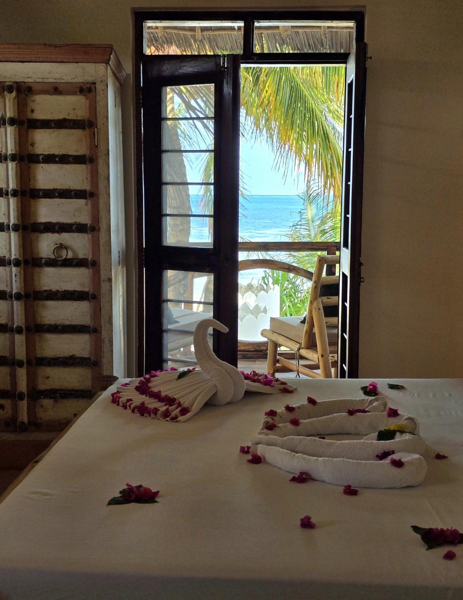 Ha Beach Hotel Zanzibar Jambiani  Room photo